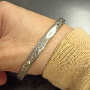Sold Vintage Sterling Silver Mexico Engraved Bangle Bracelet